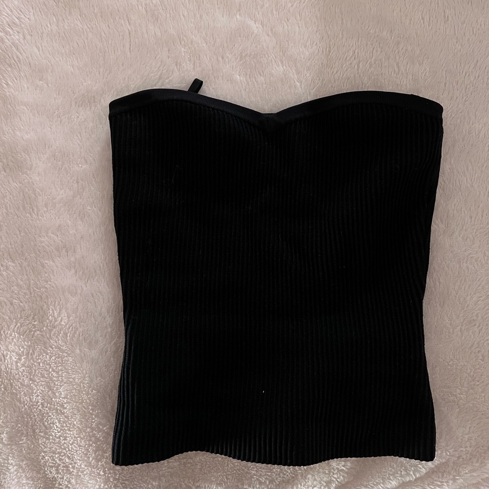 NWOT Aritzia Babaton contour tube top